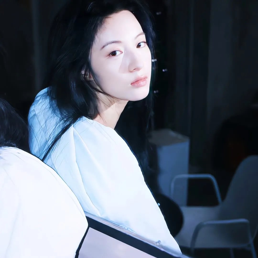 名人初乃玩